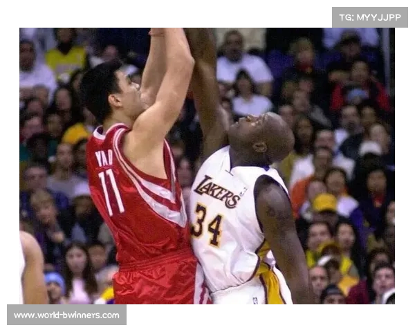 初入NBA的姚明与马布里激烈对抗的传奇故事 初入NBA的姚明与马布里激烈对抗的传奇故事